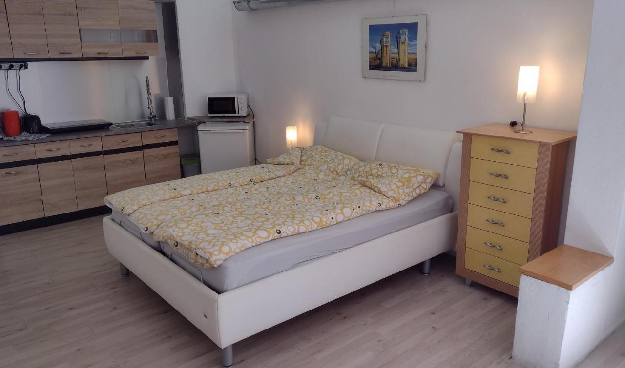 Kleines Gemütliches In Zentraler Lage * Prien